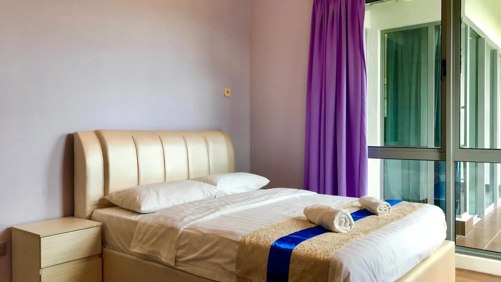 Apartment Sunset Seaview Vacation Condos @ Imago Shopping Mall Kota Kinabalu