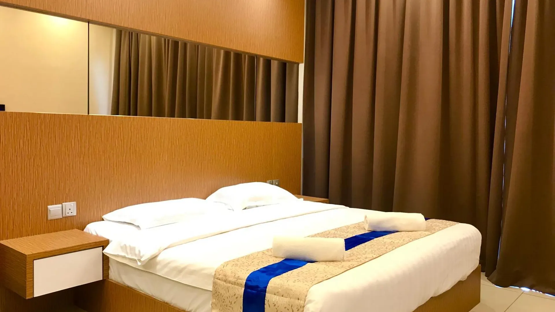 Apartment Sunset Seaview Vacation Condos @ Imago Shopping Mall Kota Kinabalu