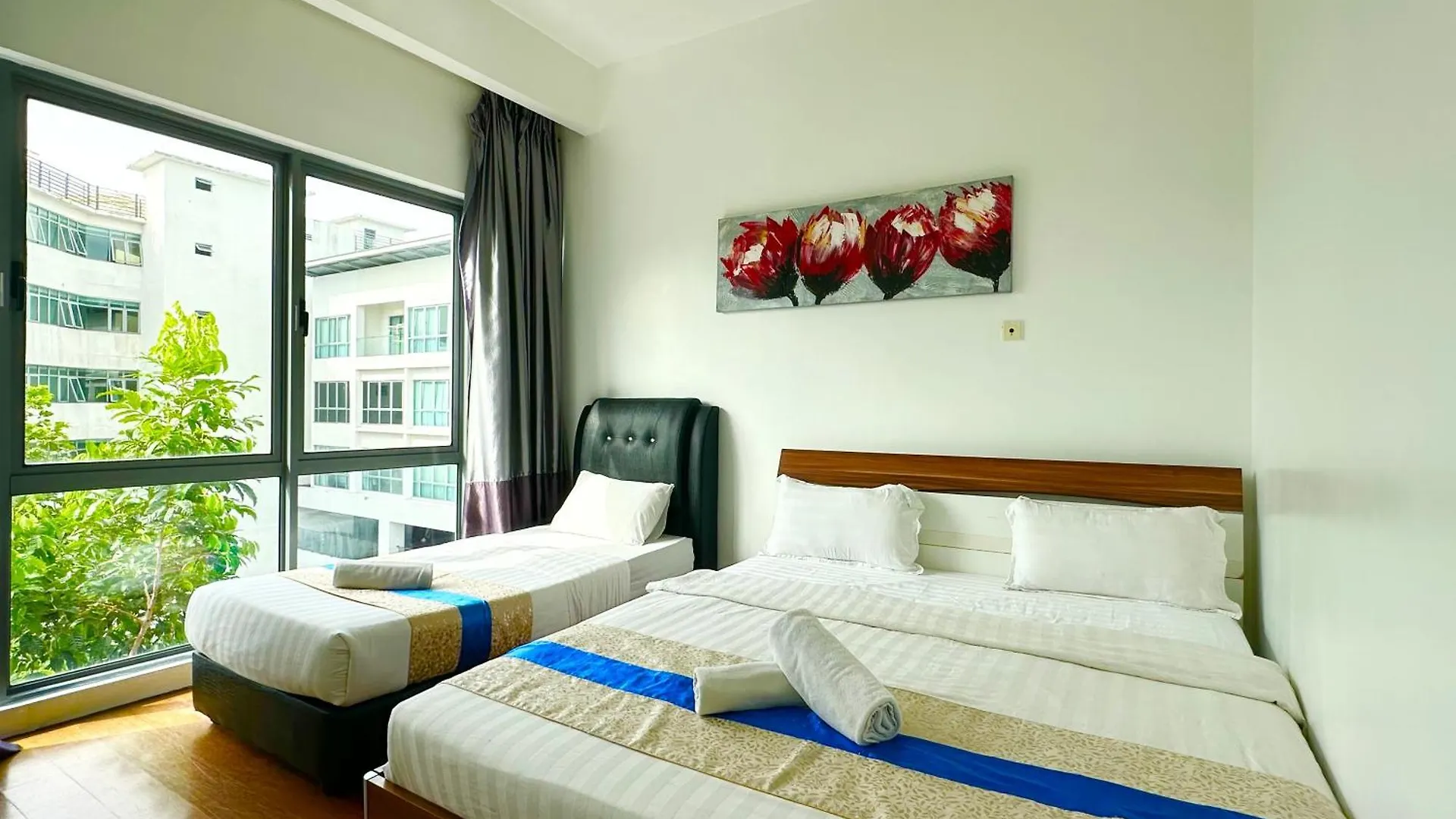 Sunset Seaview Vacation Condos @ Imago Shopping Mall Kota Kinabalu 0*,  Malaysia